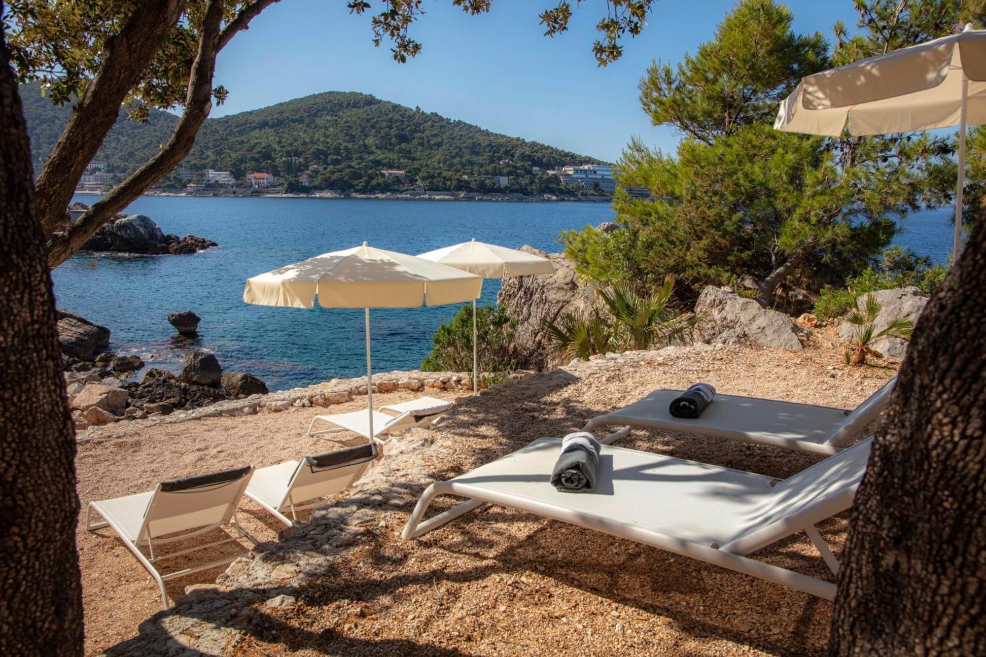 Royal Princess Hotel Dubrovník Exteriér fotografie Beach in the Bay of Vatsa