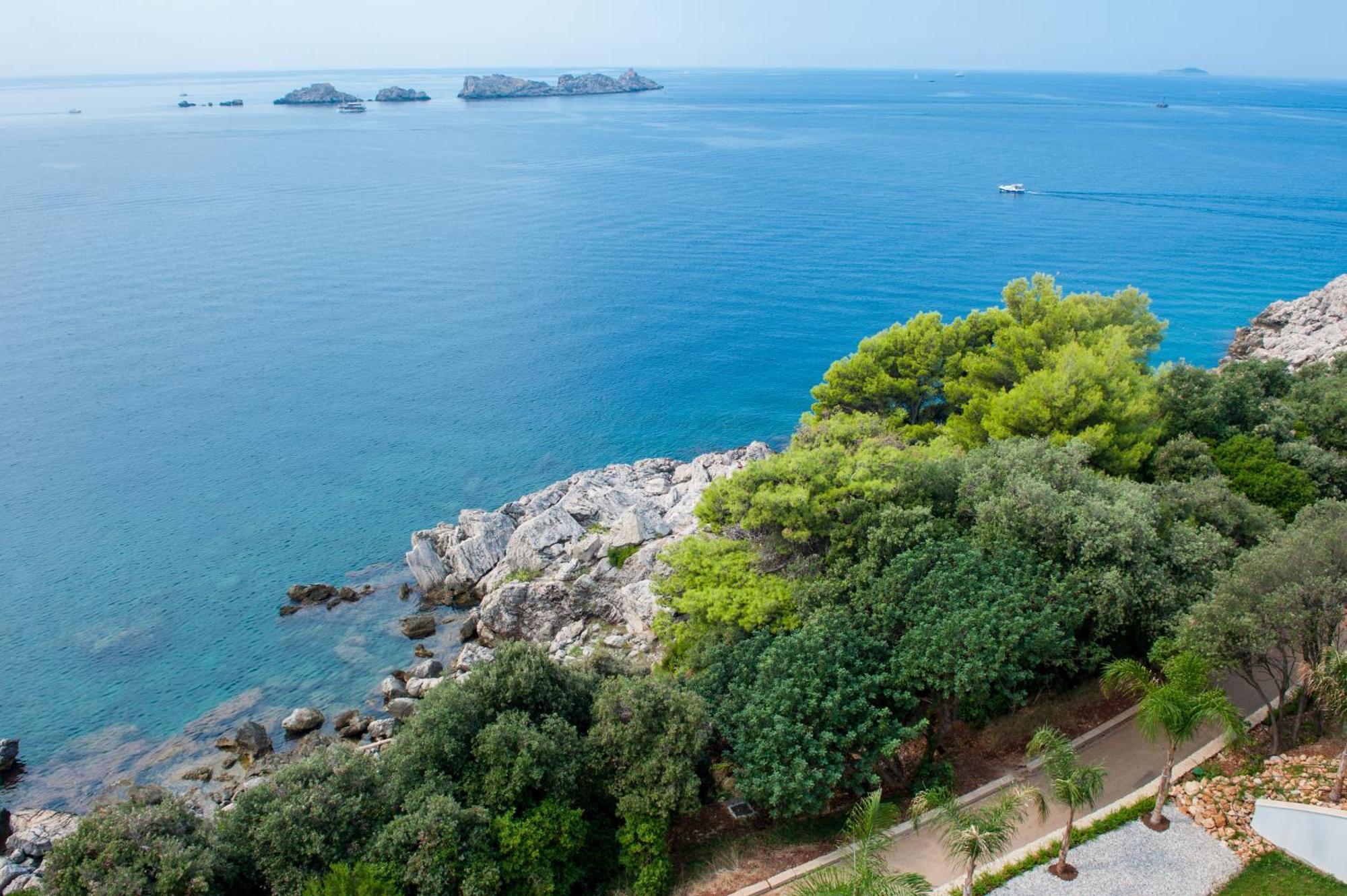 Royal Princess Hotel Dubrovník Exteriér fotografie Coast of the Gulf of Naples